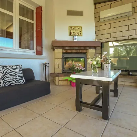 Casa Lina